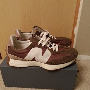 New Balance Sneakers